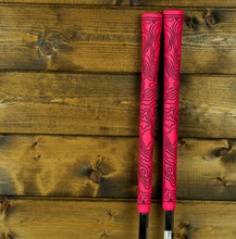 Load image into Gallery viewer, Guilty Flamingo Golf Grip
